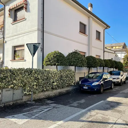 Daisy House Apartment